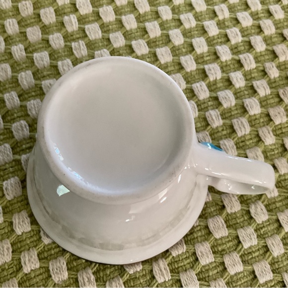 Baileys Winking Face Mugs - White and Blue - Picture 11 of 11